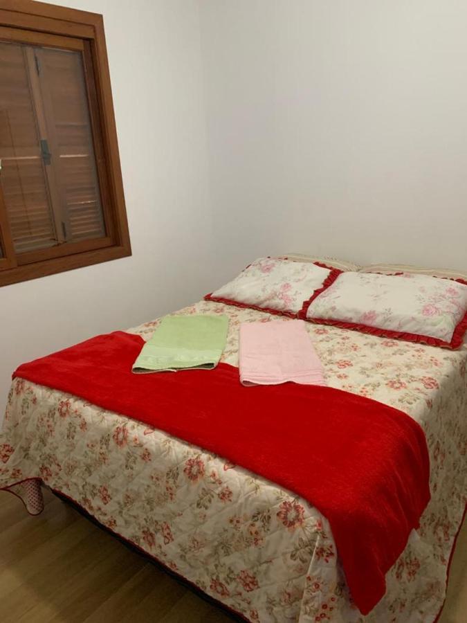 Residencial Henkes Apartment Canela Bagian luar foto